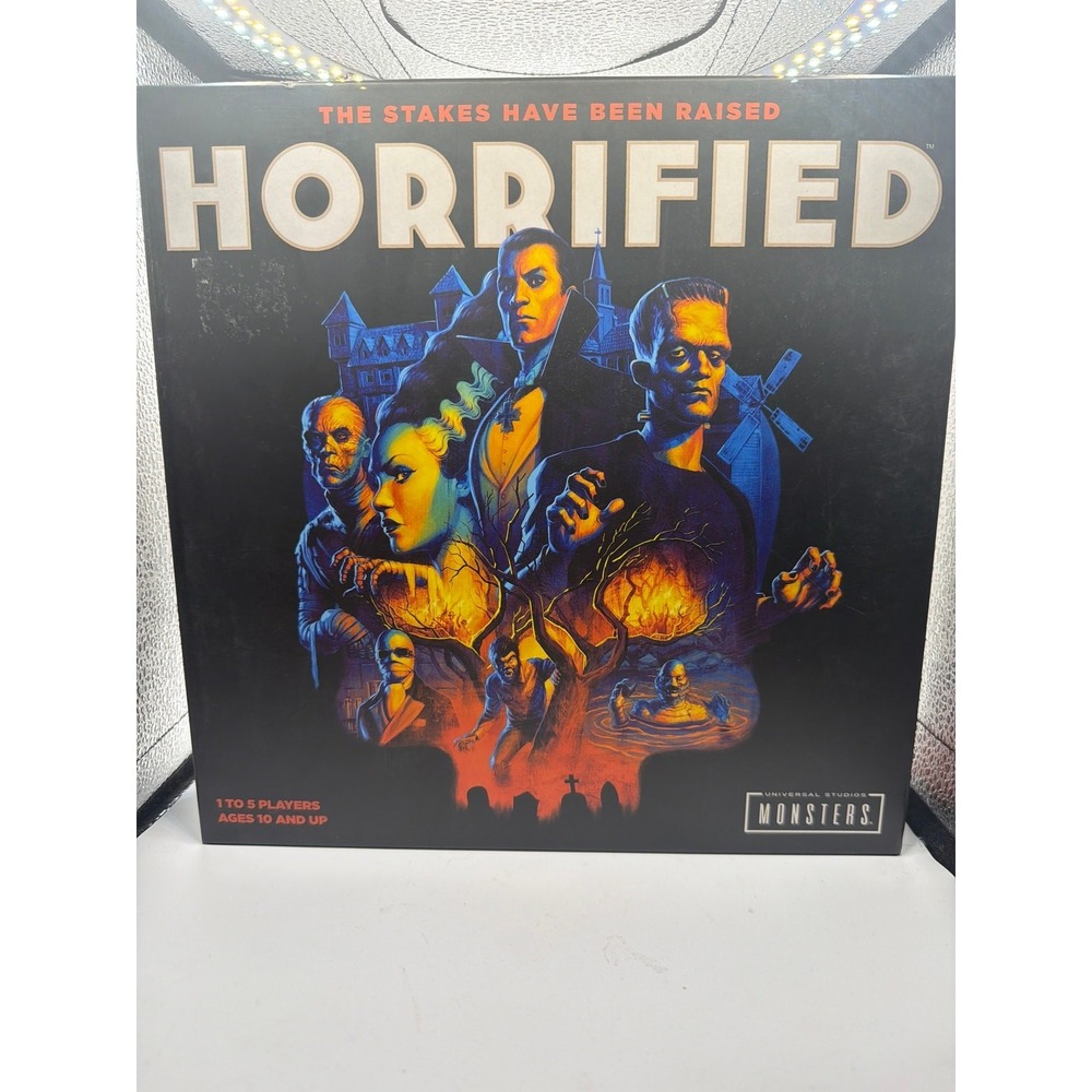 Ravensburger 60001836 Horrified Universal Monsters Strategy Board Game Brand New
